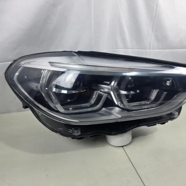 BMW X3 X4 G01 G02 LED Adaptive Headlight RIGHT GENUINE OEM 8739654