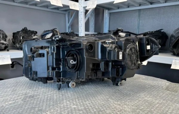 s-l960 (3) BMW 5 Series G30 G31 G38 F90 ICON Adaptive LED Headlight RIGHT GENUINE 7214962