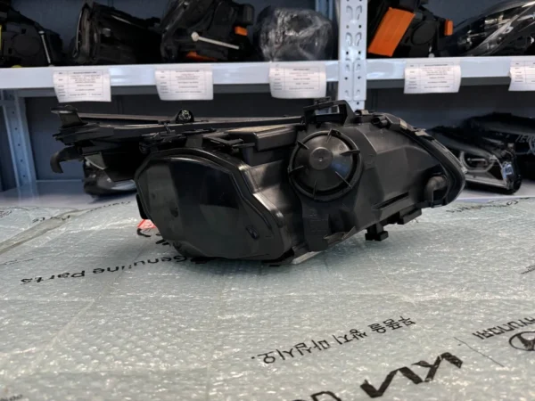 BMW 5 Series E60 LCI, E61 LCI Xenon Headlight LEFT USED GENUINE 7177751