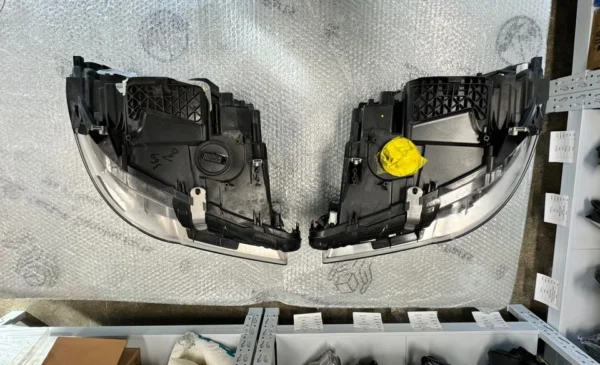 BMW 5 Series F10,F11, F18 LCI Adaptive LED Headlight GENUINE 7352481 7352482