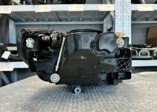 s-l960 (4) BMW 3 Series F30 LCI, F31 LCI, F35 LCI LED Headlight LEFT USED GENUINE 7419633