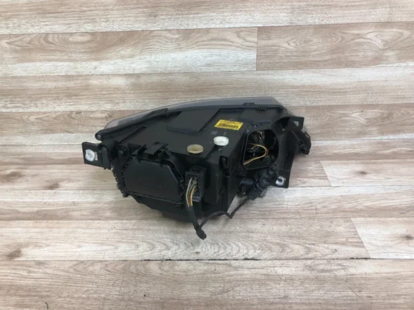 s-l960 (4) BMW OEM E63 E64 645 650 M6 FRONT DRIVER SIDE XENON HEADLIGHT HEADLAMP 04-07