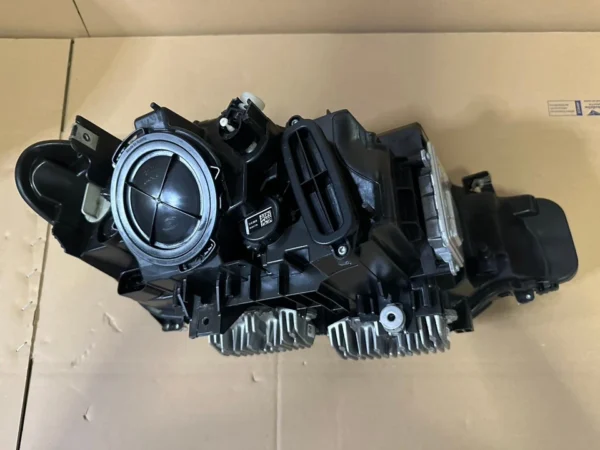 s-l960 (4) BMW 3 Series F30 F31 Xenon Headlight Left Side USED GENUINE COMPLETE SET