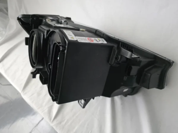 BMW X3 F25 LCI X4 F26 Xenon Headlight Left Side OEM GENUINE 7400017