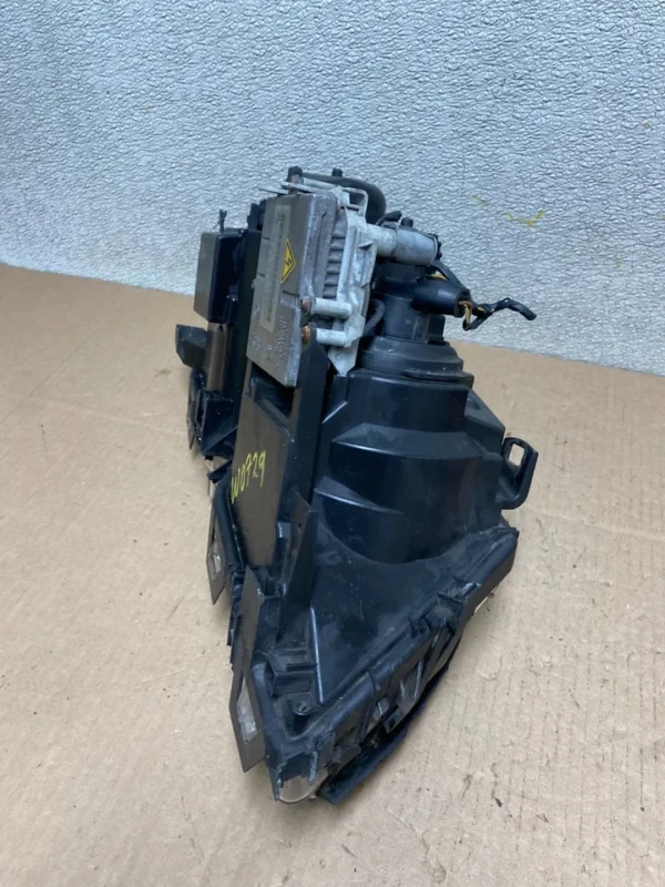 s-l960 (5) 2002 to 2005 BMW 3 E46 Sedan Left Driver LH Xenon HID OEM Headlight W0729 DW