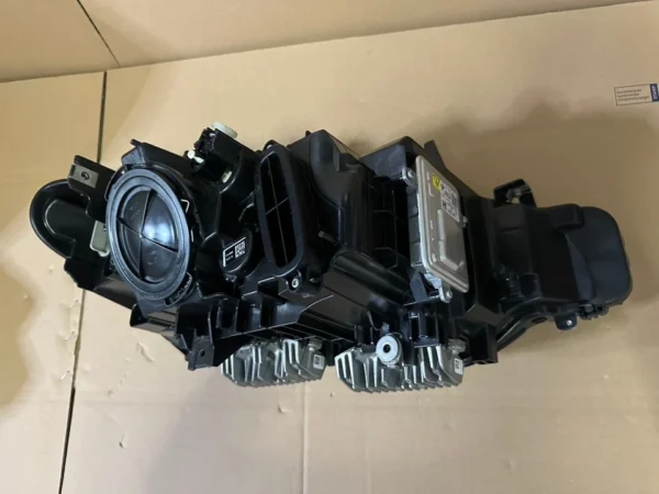 s-l960 (5) BMW 3 Series F30 F31 Xenon Headlight Left Side USED GENUINE COMPLETE SET