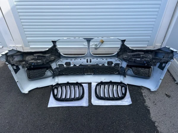 BMW X3 G01 X4 G02 ORIGINAL Front M Bumper for PDC Parking assistance 51118091987