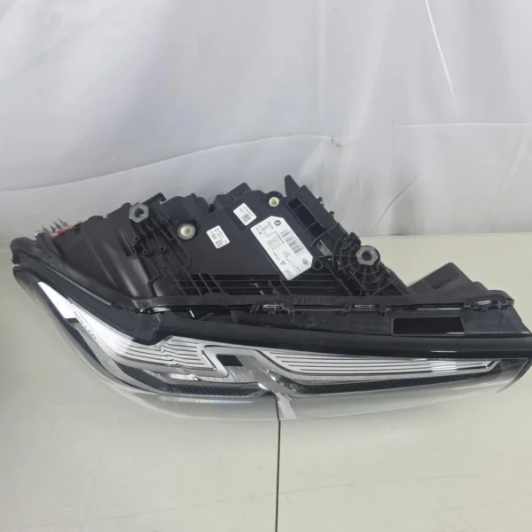 BMW 5 Series G30 G31 F90 LCI Adaptive LED Headlight RIGHT OEM GENUINE 9479262
