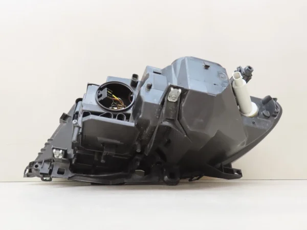 s-l960 (8) 2004-2006 BMW 325CI 330CI E46 RIGHT PASSENGER SIDE BIXENON HEADLIGHT OEM 3480