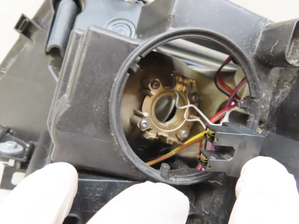 s-l960 (9) 2004-2006 BMW 325CI 330CI E46 RIGHT PASSENGER SIDE BIXENON HEADLIGHT OEM 3480