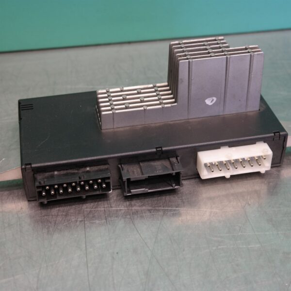 SAMSUNG CSC ECU #LKM MODULE# E38 WITH H/SINK 2 ROWS ON MIDDLE PLUG