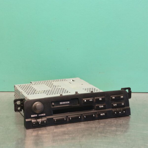 STEREO/HEAD UNIT E46 # Head Unit # (TAPE PLAYER) EARLY 09/98-09/01