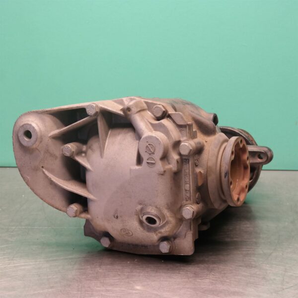 SAMSUNG CSC DIFFERENTIAL CENTRE E87 (3.23 ratio) (021) 4d *33-05*