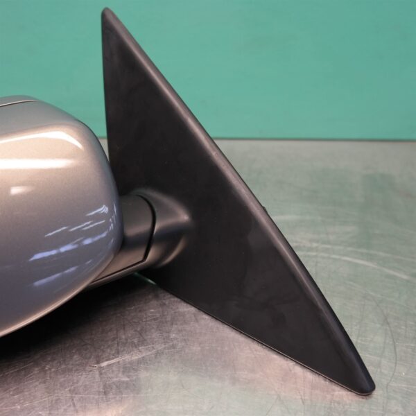 RIGHT DOOR MIRROR E63 UNRESOLVED