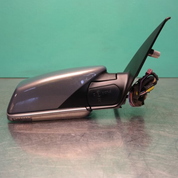 RIGHT DOOR MIRROR E63 UNRESOLVED