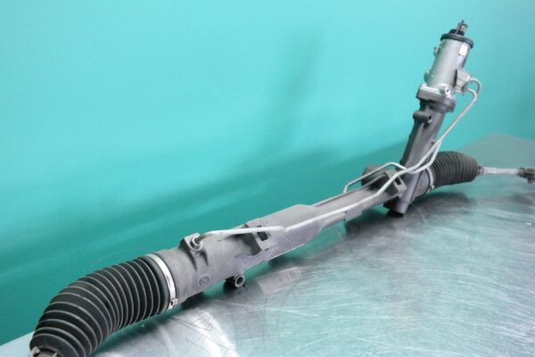 STEERING BOX/RACK E90 (177) *32-12* Hyd