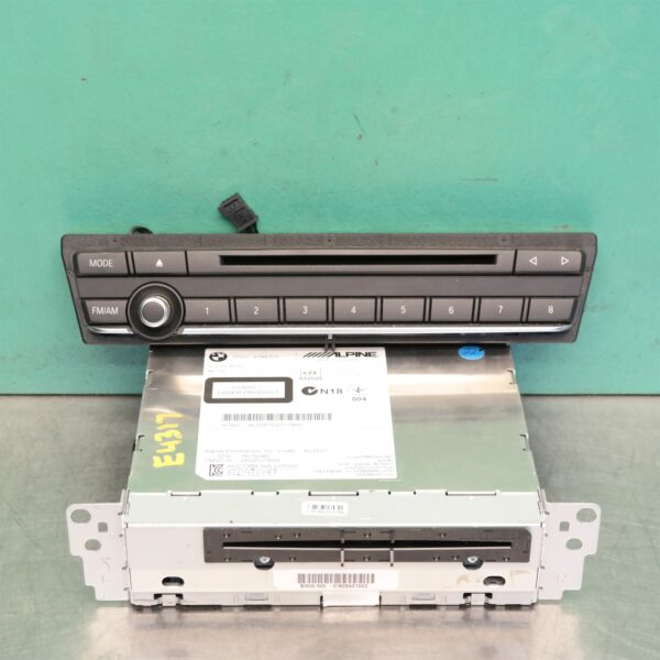 STEREO/HEAD UNIT F25 # CD Player # ALPINE TYPE (4 PLUGS EXCLUDING MAIN PLUG)