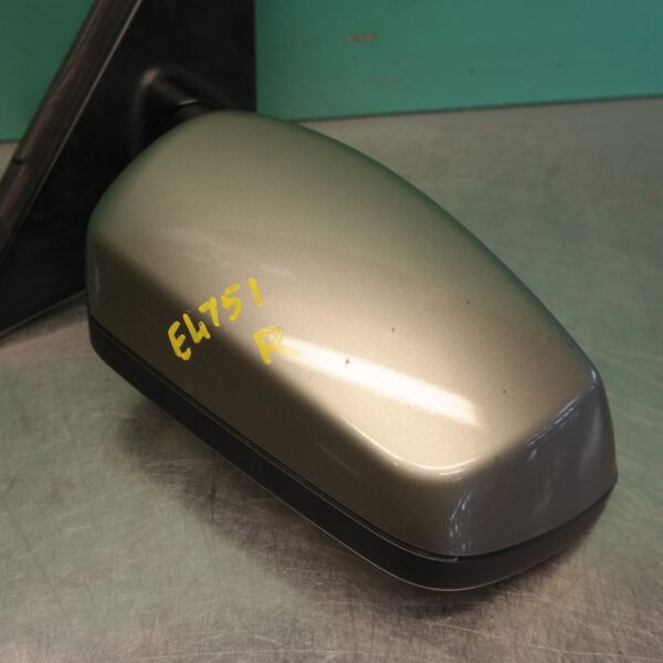 SAMSUNG CSC RIGHT DOOR MIRROR E60 (522) *51-07*