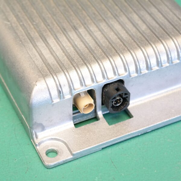 STEREO/HEAD UNIT E87 # Bluetooth Module # (740) *84-20* 9.224.674 MULF 2