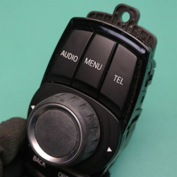 STEREO/HEAD UNIT F20 # I-Drive Controller # 5 BUTTON (40mm DIAL) (704) *65-50*