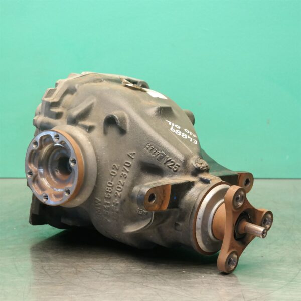 SAMSUNG CSC DIFFERENTIAL CENTRE E84 Rear (448) *33-05* 3.38R