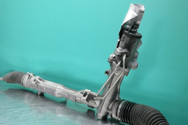 STEERING BOX/RACK E90 (177) *32-12* Hyd