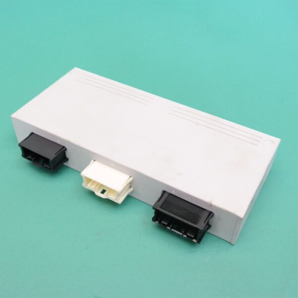 ECU F01 # Tailgate Lift Module # (649) *61-25* 7.258.363