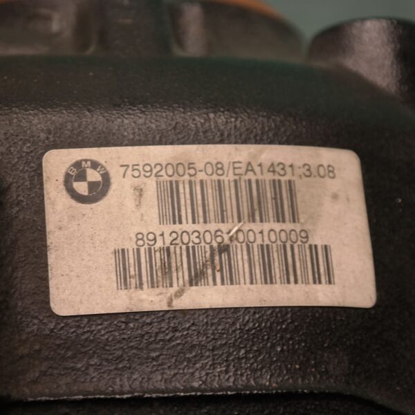 DIFFERENTIAL CENTRE F25 Rear (006) *33-05* 3.08 Ratio