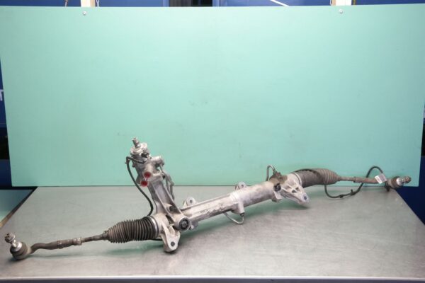 STEERING BOX/RACK F10 (198) *32-12*