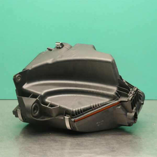 AIR CLEANER/BOX F25 (932) *13-20*