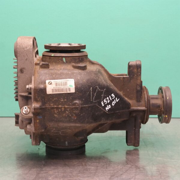 DIFFERENTIAL CENTRE E53 REAR 4.10, V8 02/04-