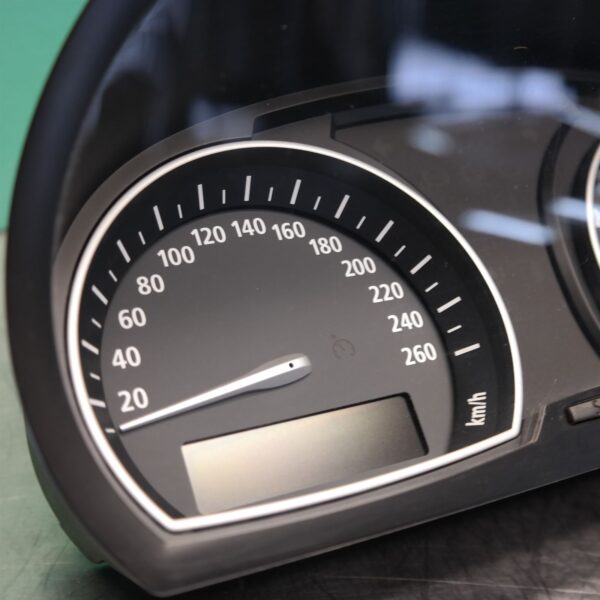 INSTRUMENT CLUSTER PETROL, MANUAL T/M, E83, 06/04-11/10
