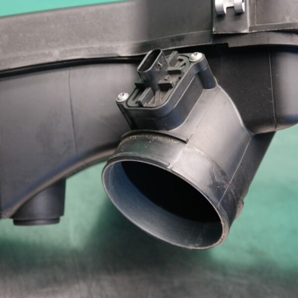 SAMSUNG CSC AIR CLEANER/BOX F (589) *13-20* F87