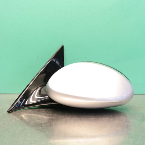 LEFT DOOR MIRROR E90 (189) 2dr