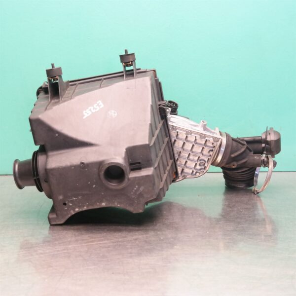 AIR CLEANER/BOX E36 4CYL M43 SQUARE TYPE (LATE) FROM 9/95