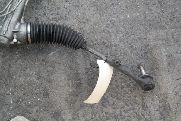 STEERING BOX/RACK E87 (177) *32-12*