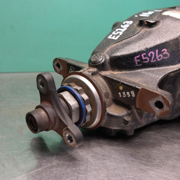 SAMSUNG CSC DIFFERENTIAL CENTRE F30 (723) *33-05* 2.81 Ratio D4