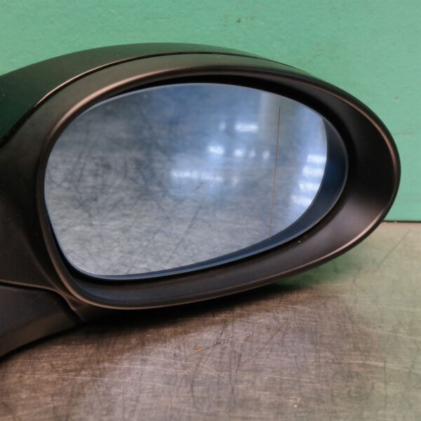 RIGHT DOOR MIRROR E90 (170) 2dr
