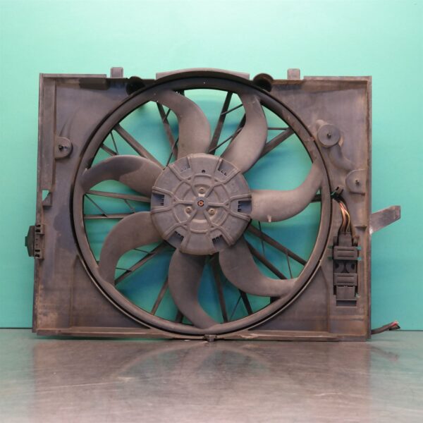 FAN E60 (282) *17-05*FAN E60 (282) *17-05*