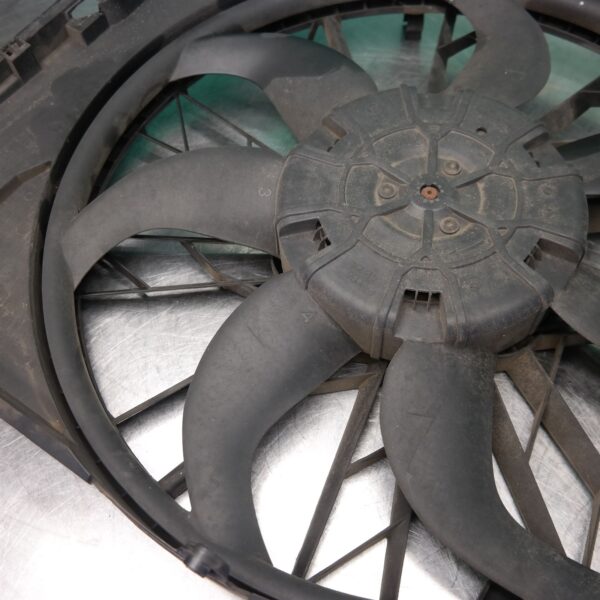 FAN E60 (282) *17-05*FAN E60 (282) *17-05*