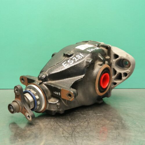 DIFFERENTIAL CENTRE F30 (723) *33-05* 2.81 Ratio D4