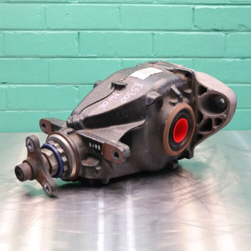 DIFFERENTIAL CENTRE F30 (723) *33-05* 2.81 Ratio D4