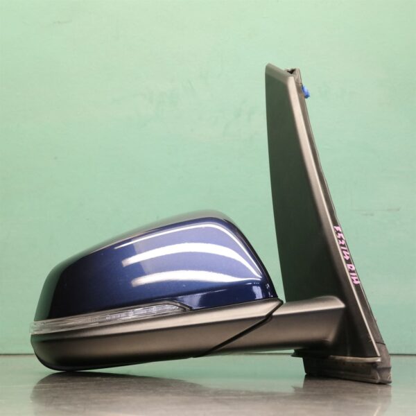 RIGHT DOOR MIRROR F (796) *51-07* F45