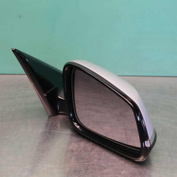 SAMSUNG CSC RIGHT DOOR MIRROR F30 (602) *51-07*