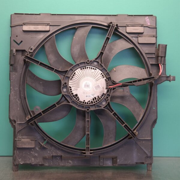 FAN E70 (242) *17-10*