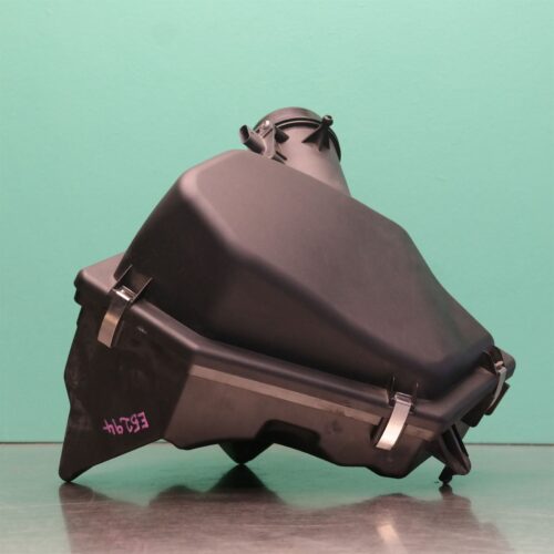 AIR CLEANER/BOX F30 (677) *13-20*