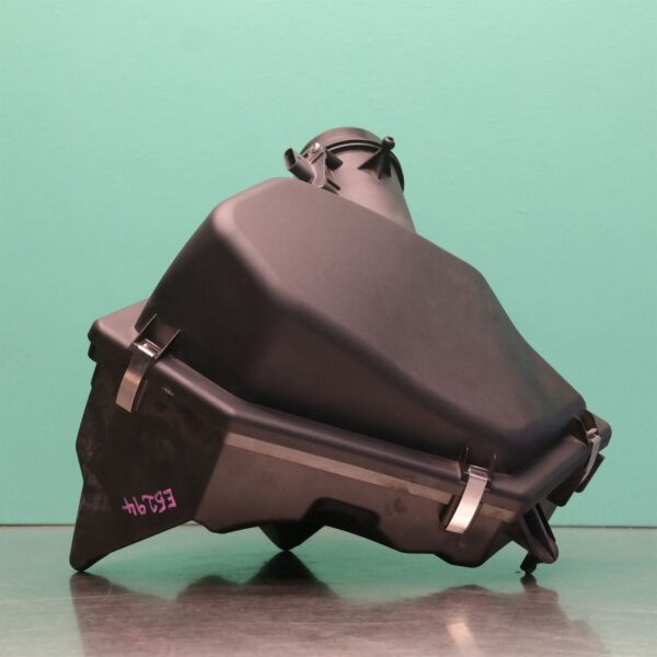 SAMSUNG CSC AIR CLEANER/BOX F30 (677) *13-20*