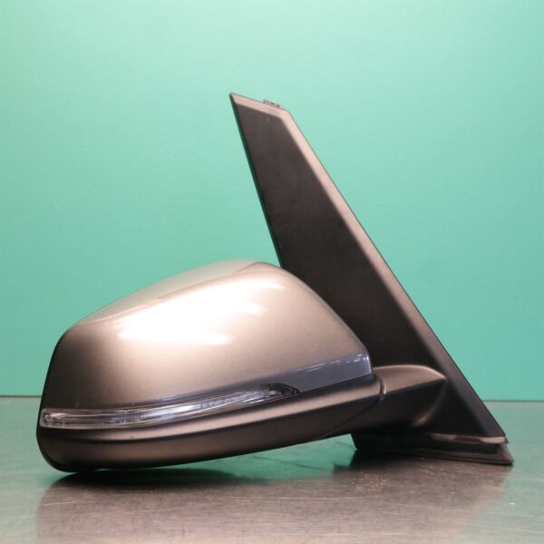 RIGHT DOOR MIRROR F (796) *51-07* F45