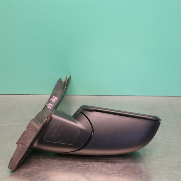 RIGHT DOOR MIRROR F (796) *51-07* F45
