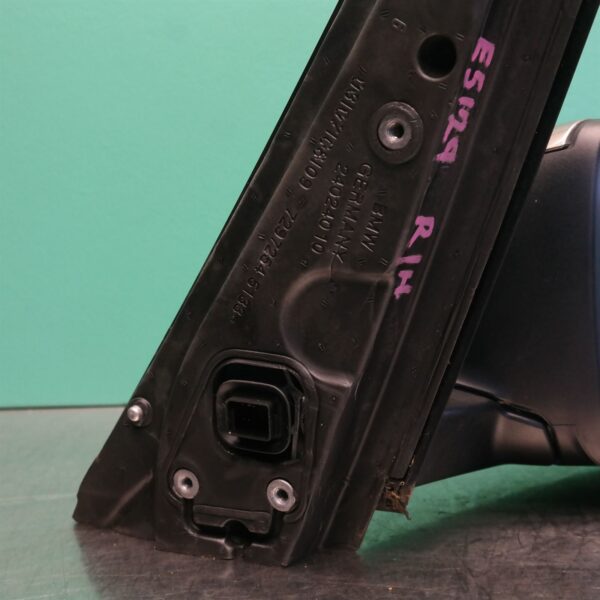 RIGHT DOOR MIRROR F (796) *51-07* F45